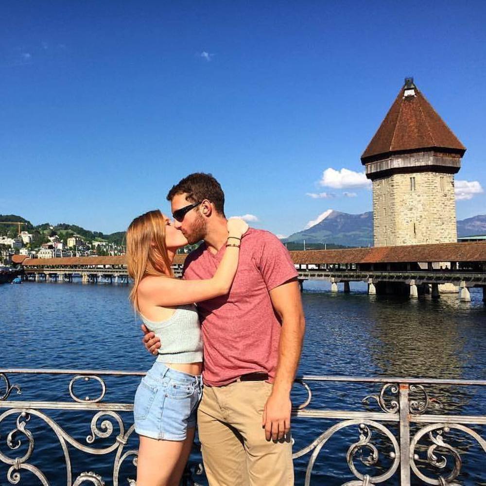 Meet your Posher, Carly